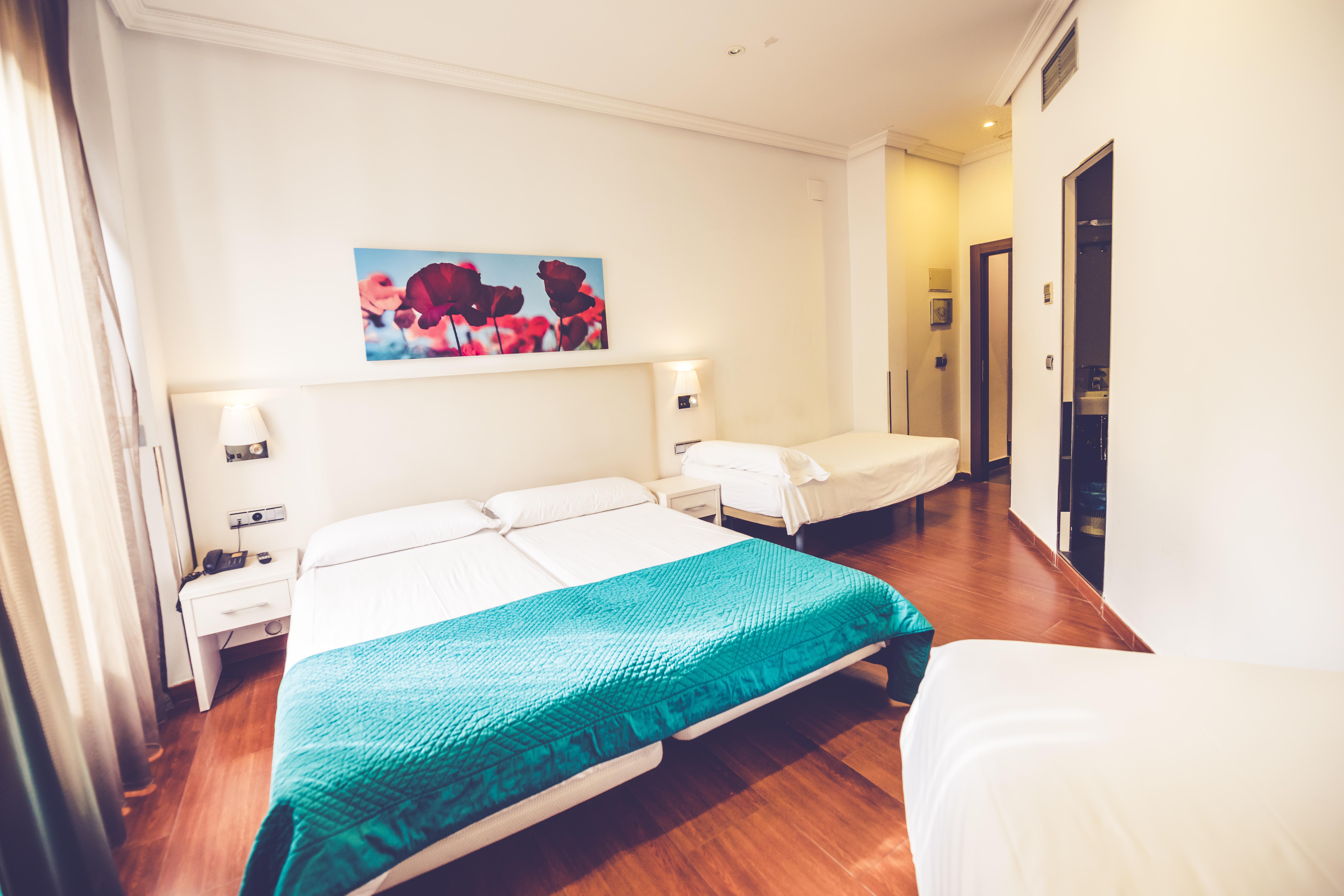 Hostal Sol Los Angeles Madrid Dış mekan fotoğraf