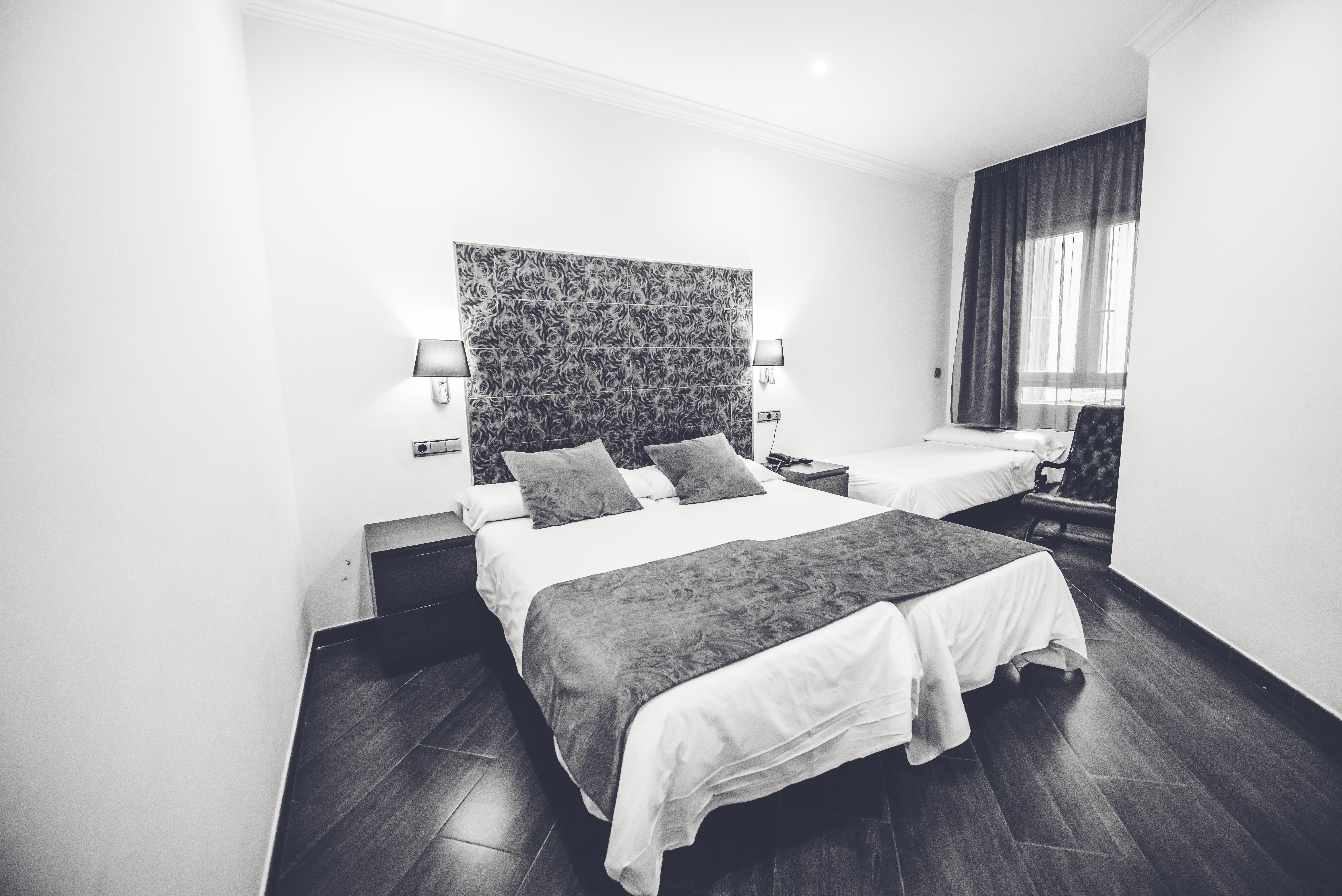 Hostal Sol Los Angeles Madrid Dış mekan fotoğraf