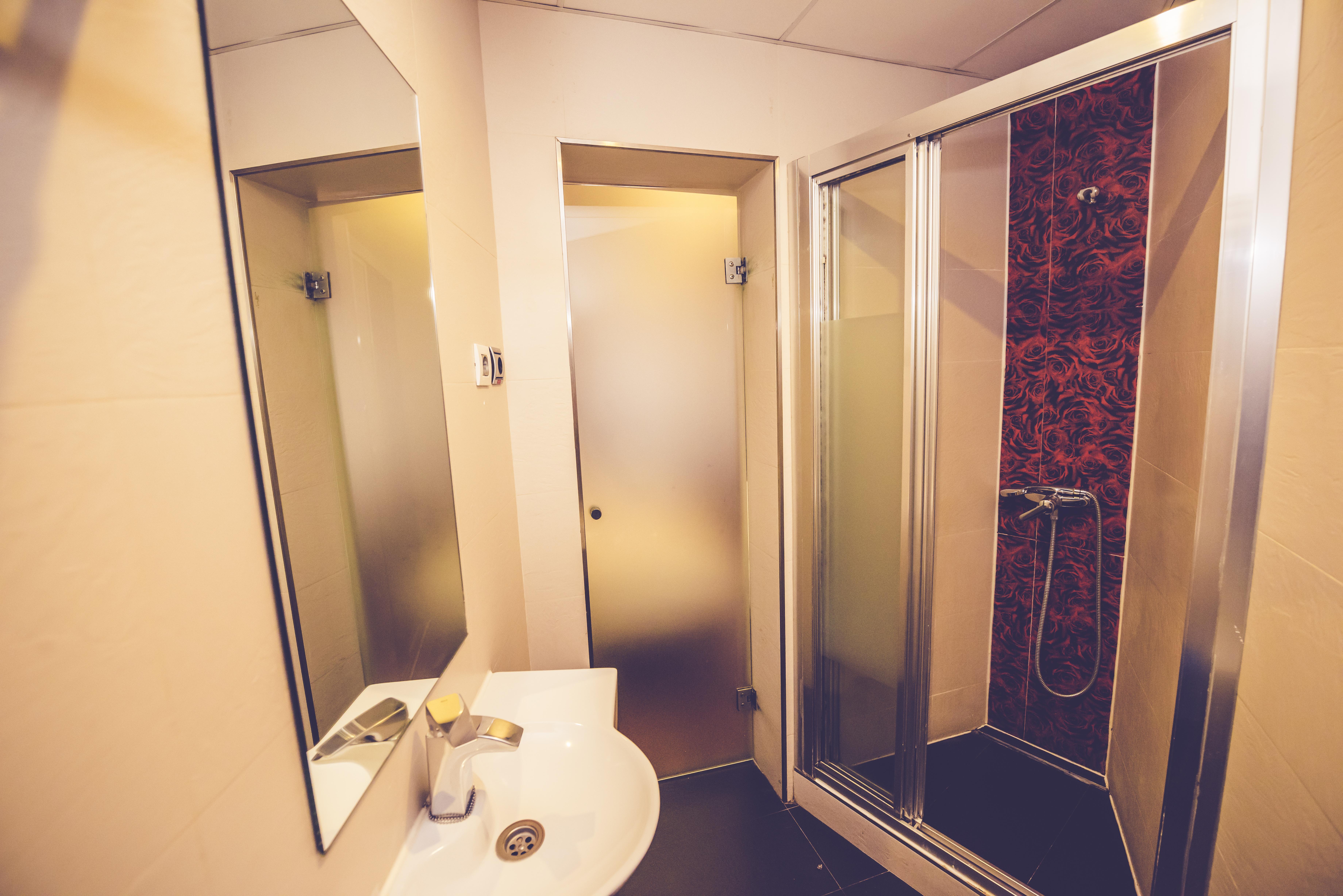 Hostal Sol Los Angeles Madrid Dış mekan fotoğraf