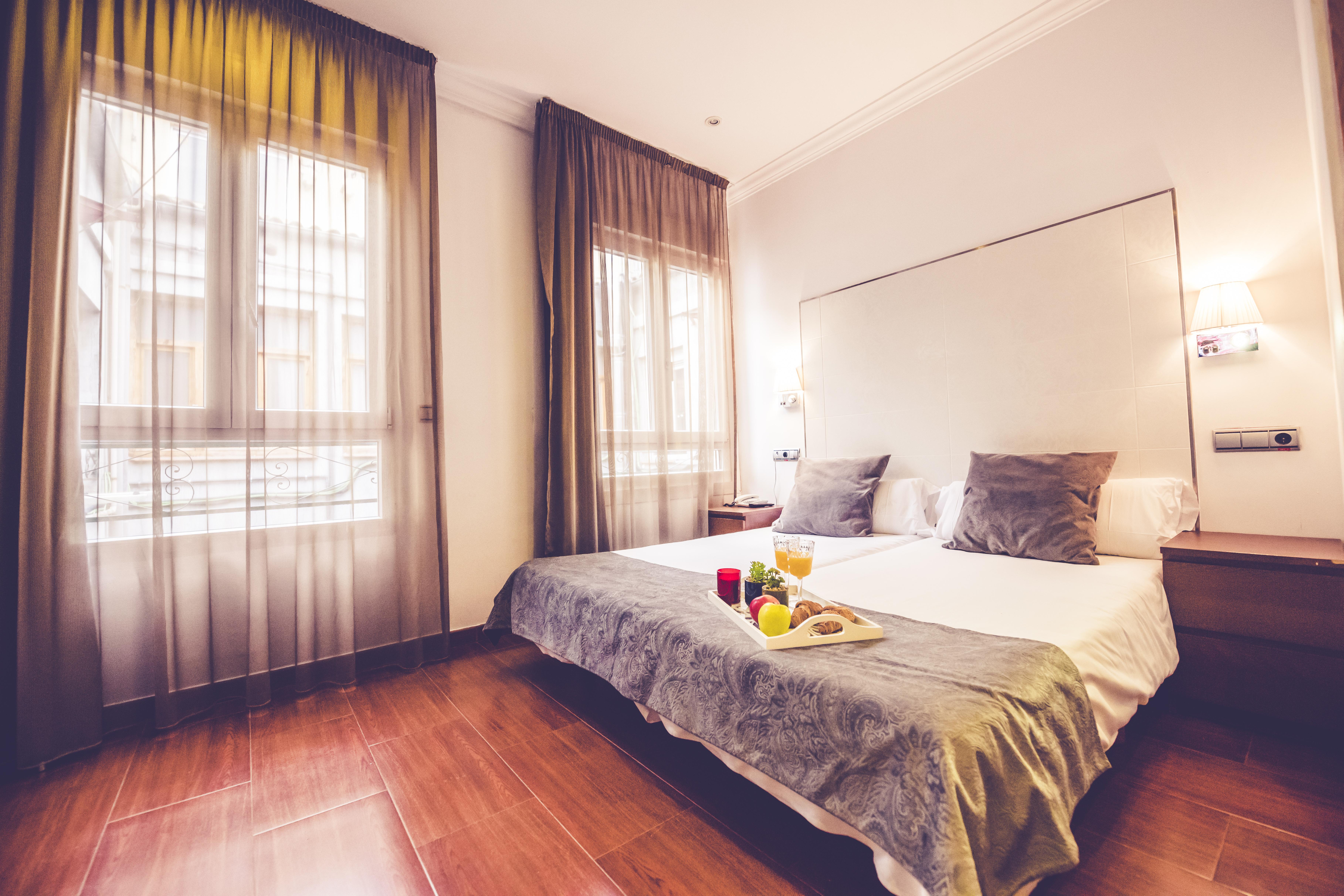 Hostal Sol Los Angeles Madrid Dış mekan fotoğraf